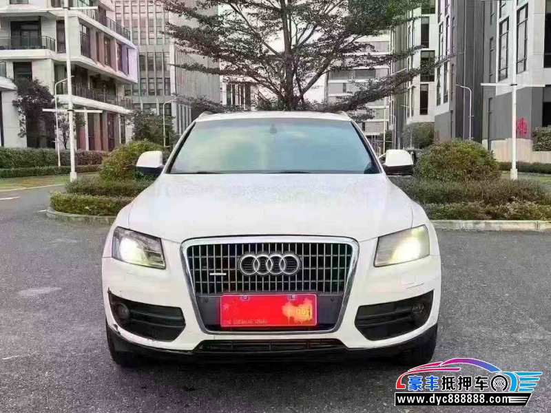 12年奥迪Q5轿车抵押车出售