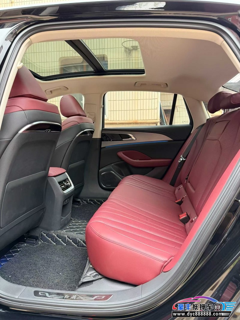 24年红旗H5轿车抵押车出售