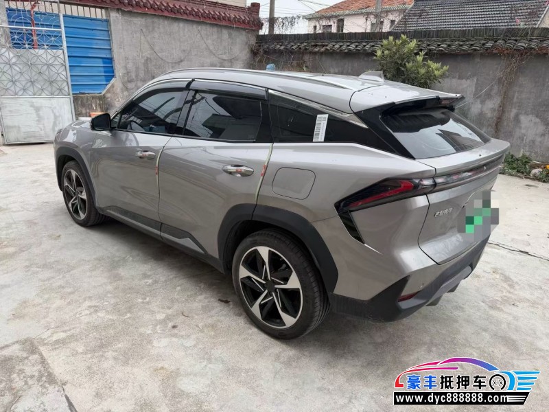 24年吉利银河L7轿车抵押车出售