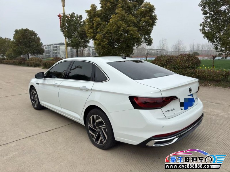 23年大众速腾轿车抵押车出售