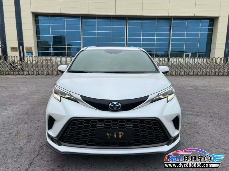 抵押车出售24年丰田格瑞维亚轿车