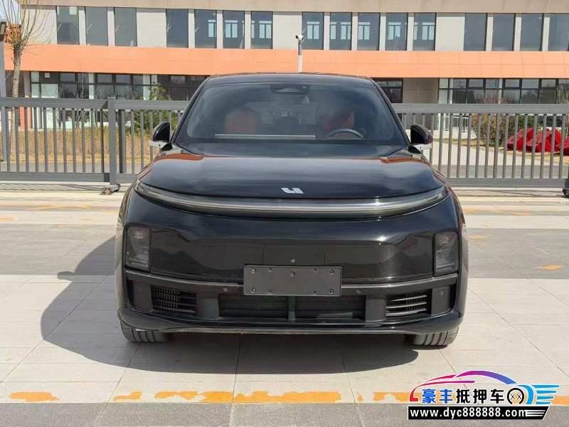 23年理想L7轿车抵押车出售