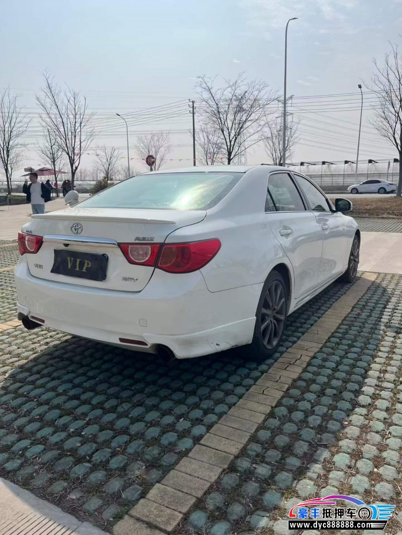 12年丰田锐志轿车抵押车出售