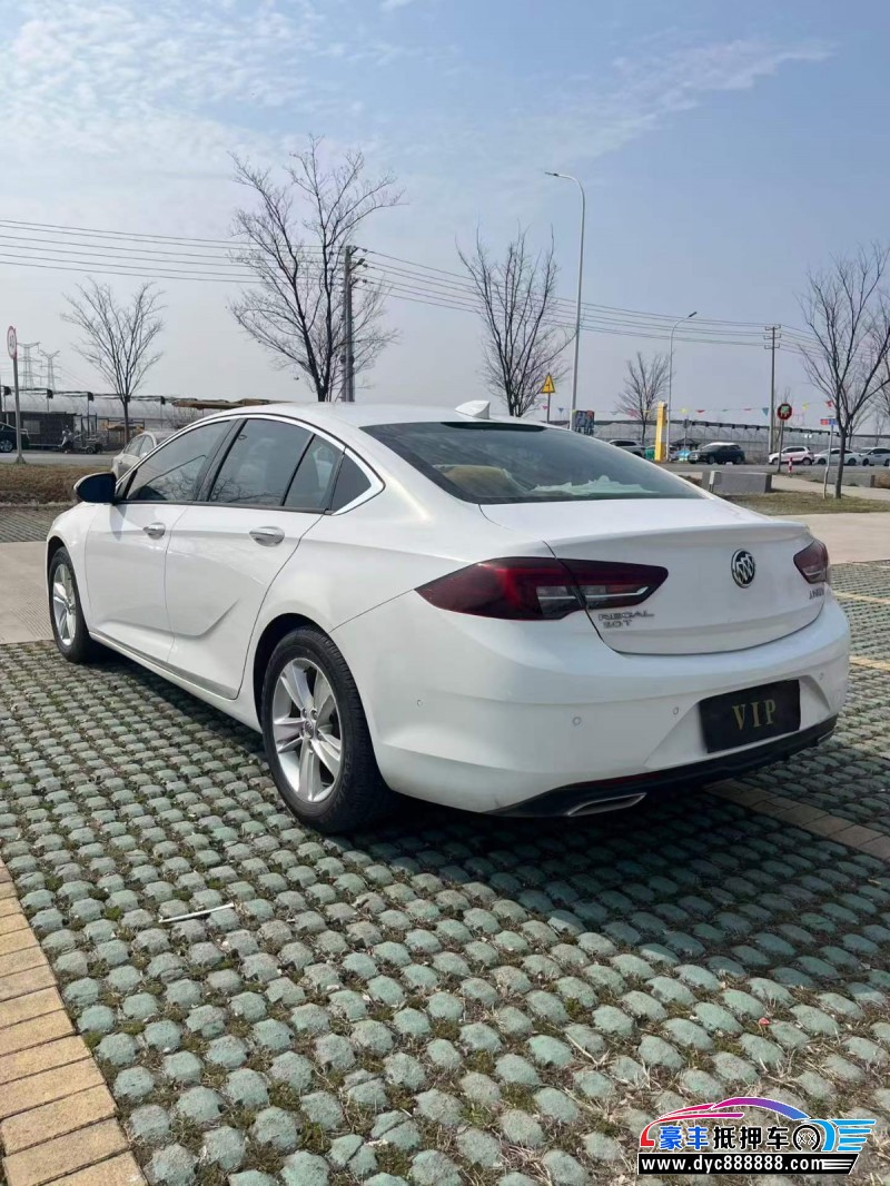 20年别克君威轿车抵押车出售