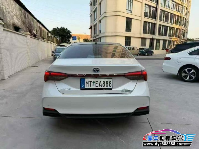 23年丰田亚洲龙轿车抵押车出售