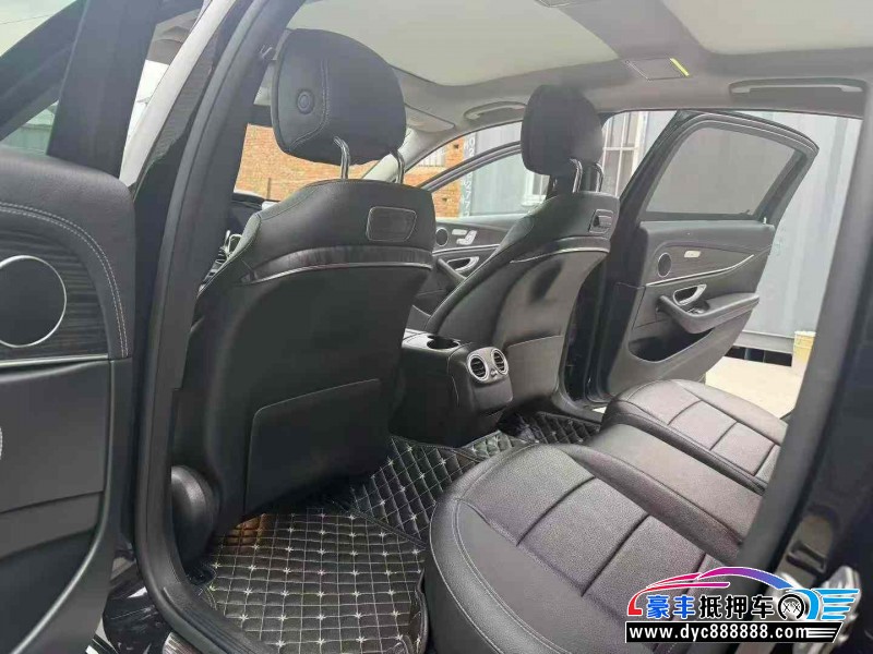 20年奔驰E轿车抵押车出售