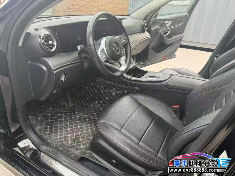 20年奔驰E轿车抵押车出售