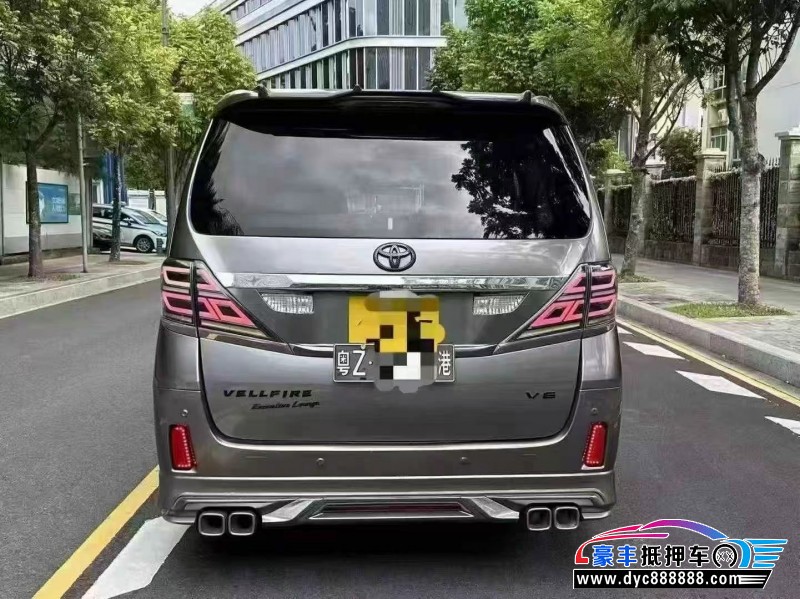 12年丰田威尔法轿车抵押车出售