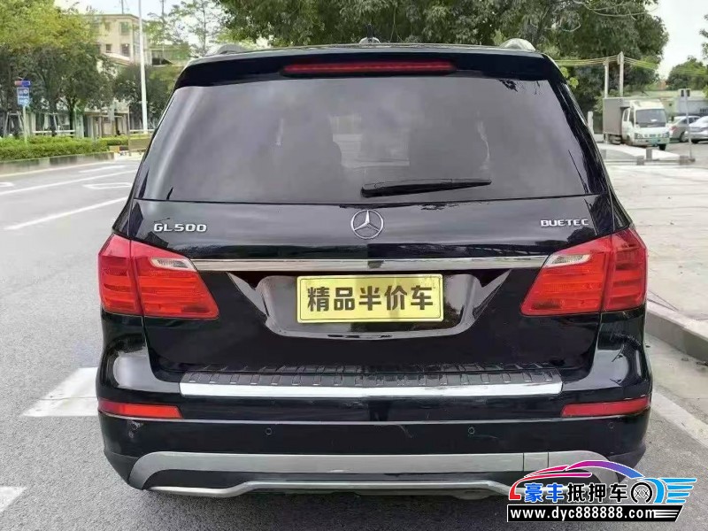 13年奔驰GL轿车抵押车出售