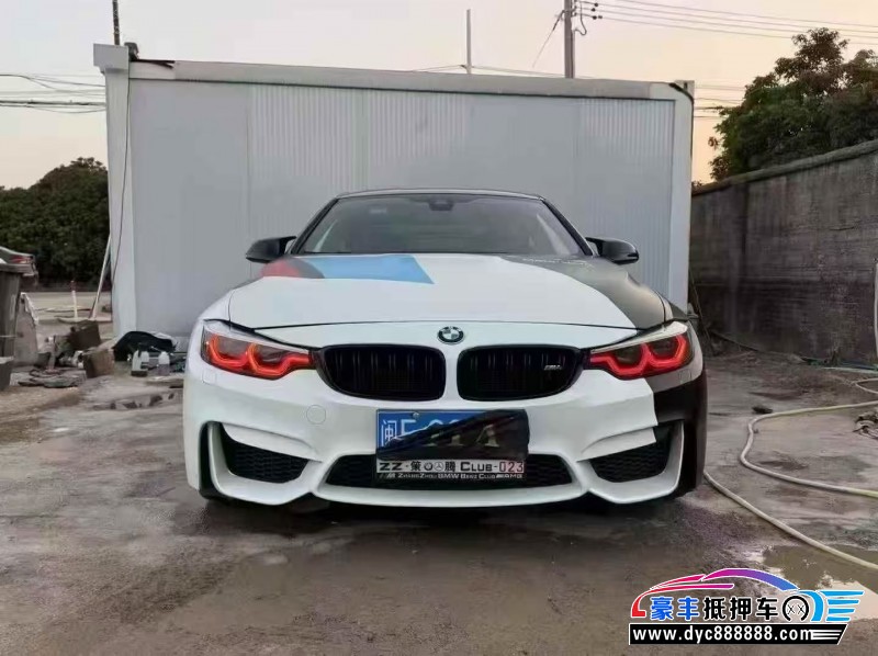 抵押车出售19年宝马M4轿车