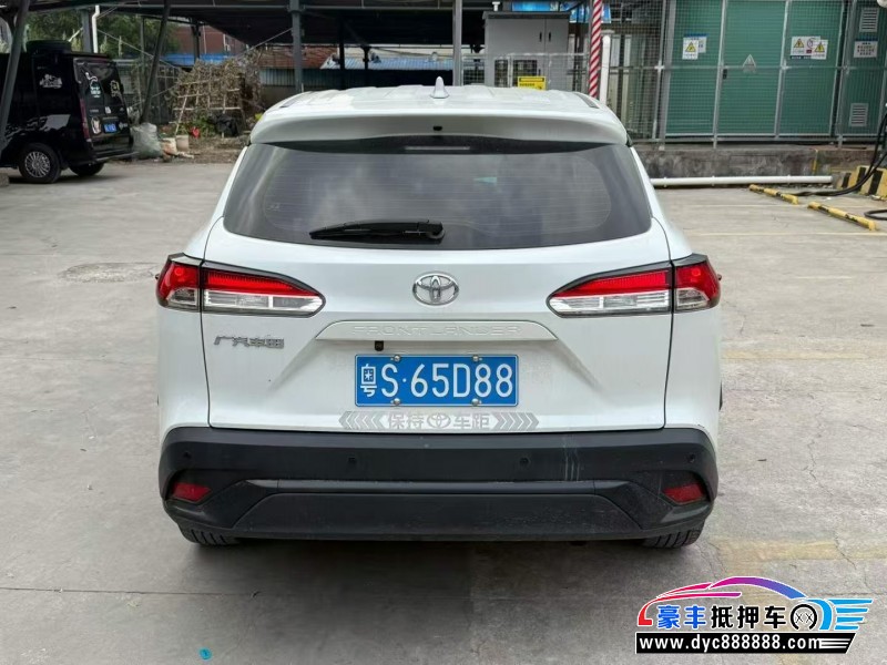 23年丰田锋兰达轿车抵押车出售