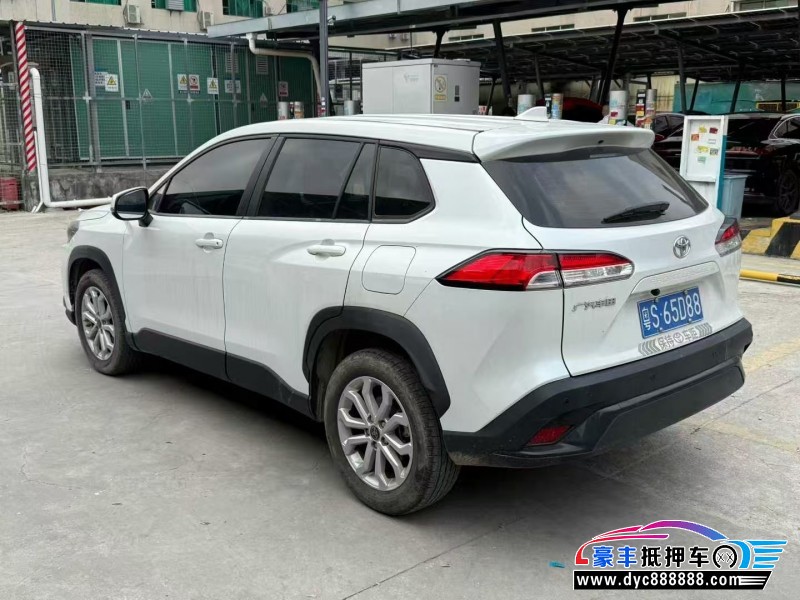 23年丰田锋兰达轿车抵押车出售