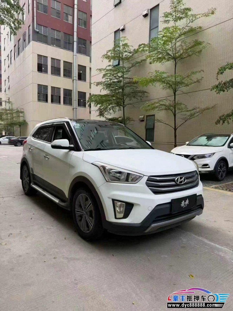 17年现代ix25轿车抵押车出售