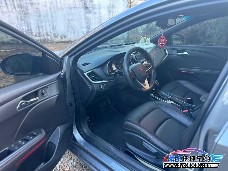 20年雪佛兰科鲁泽轿车抵押车出售