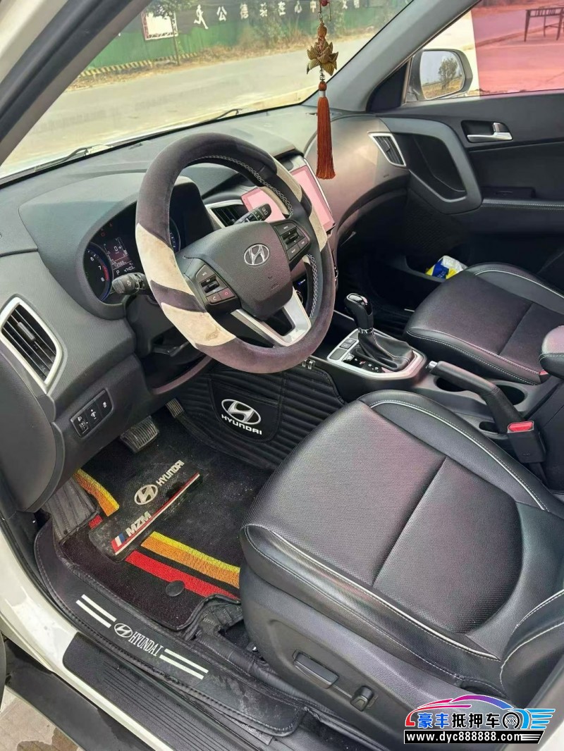 18年现代ix25轿车抵押车出售