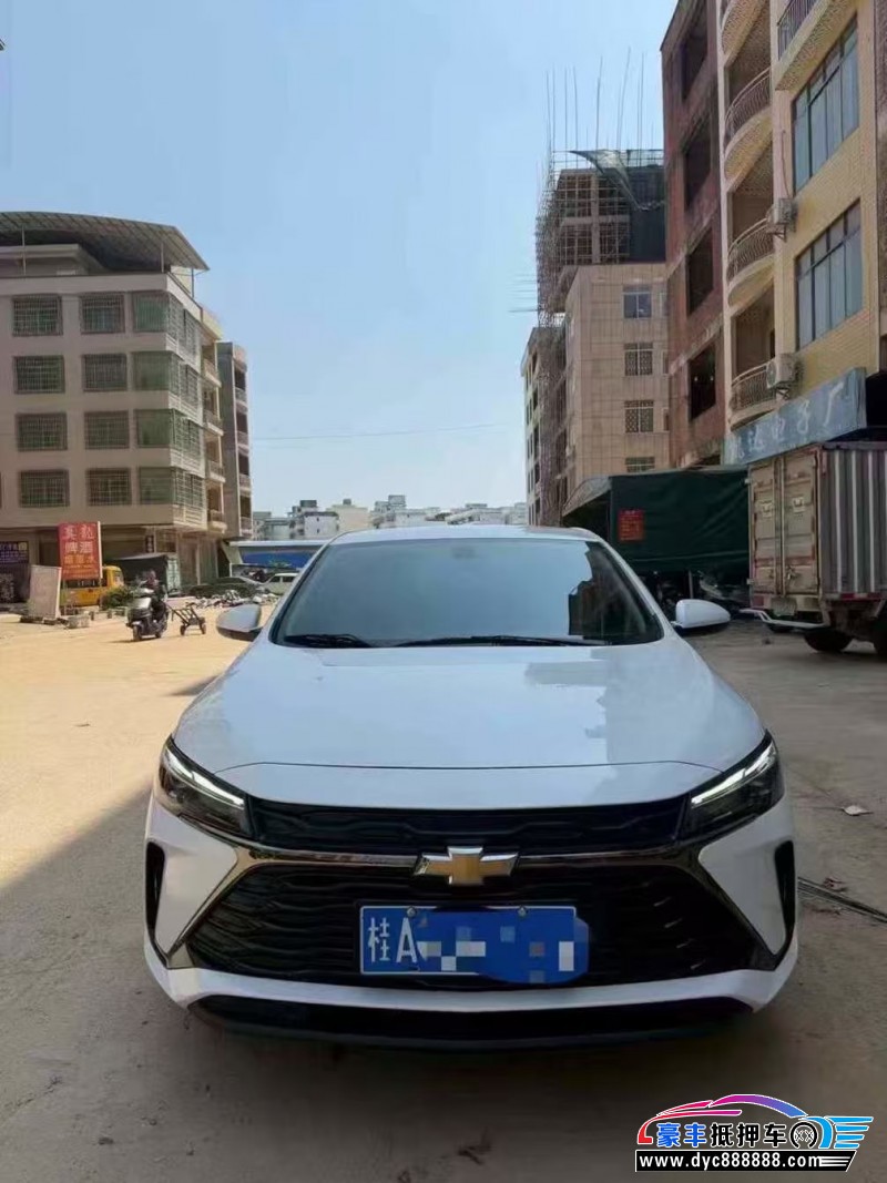 抵押车出售22年雪佛兰科鲁泽轿车