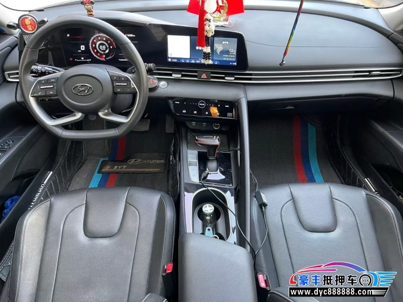 22年现代伊兰特轿车抵押车出售