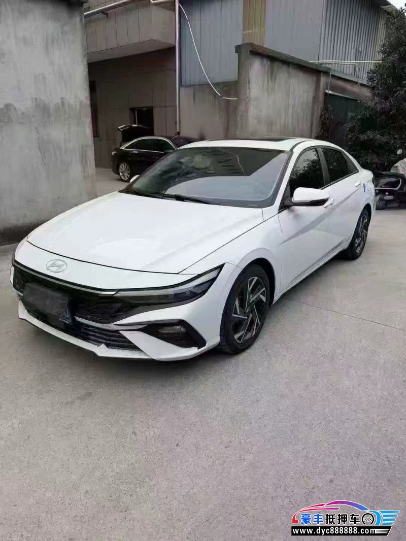 24年现代伊兰特轿车抵押车出售