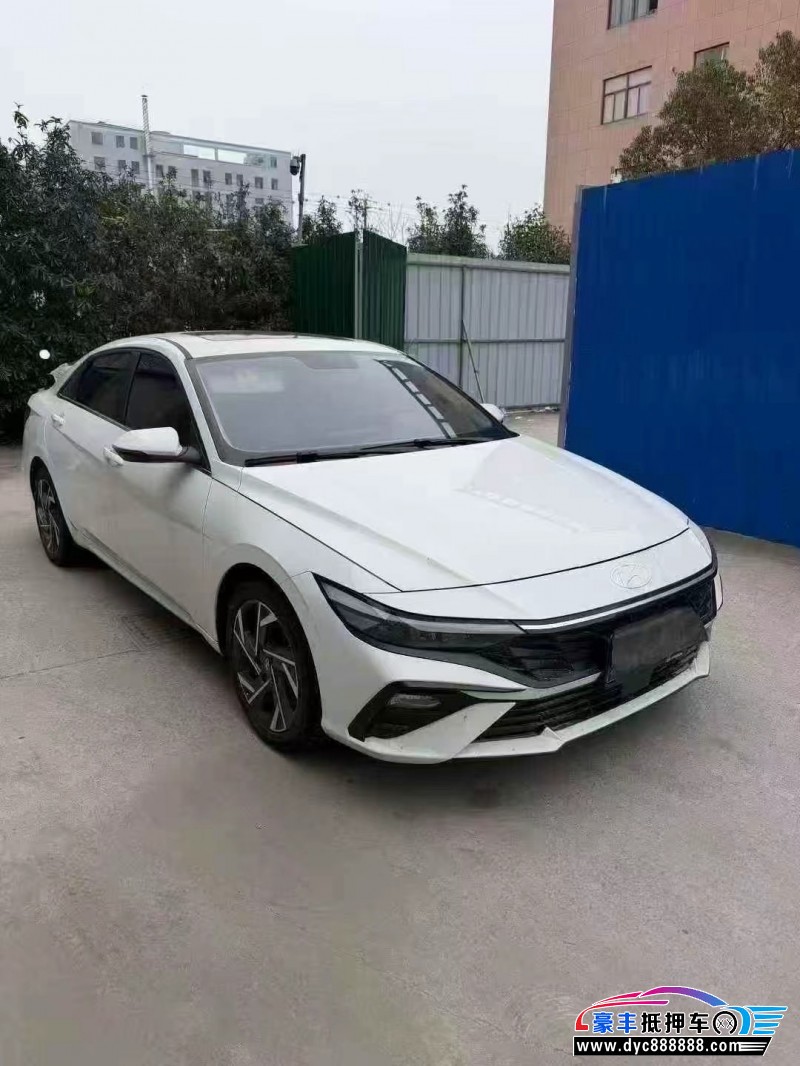 24年现代伊兰特轿车抵押车出售