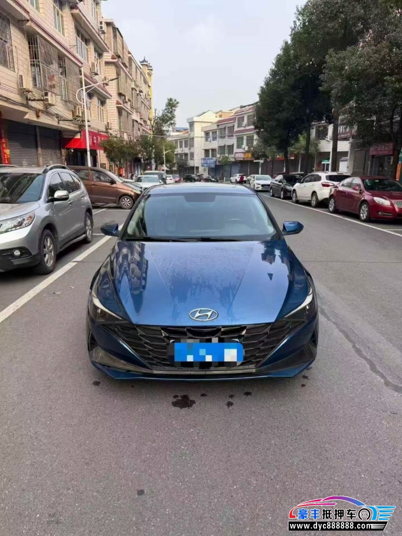 抵押车出售21年现代伊兰特轿车