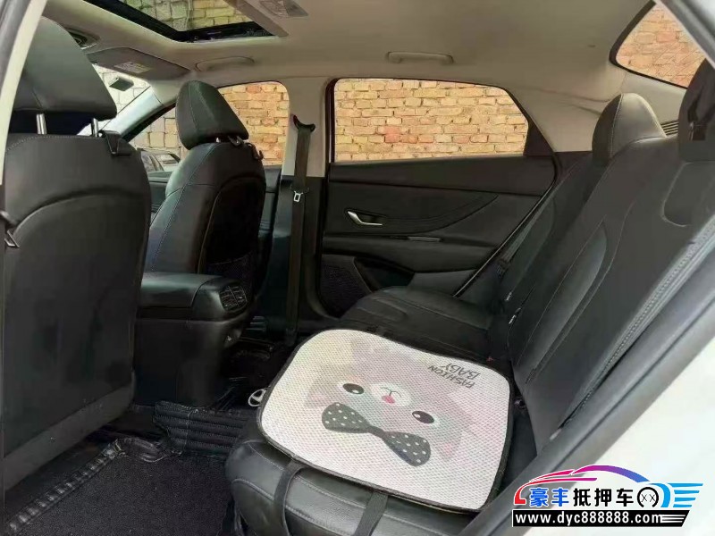 23年现代伊兰特轿车抵押车出售