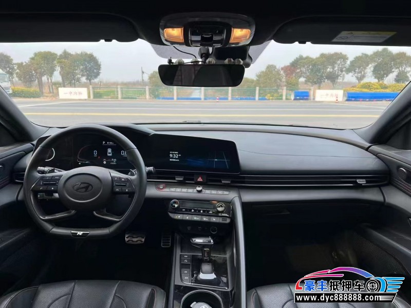 24年现代伊兰特轿车抵押车出售