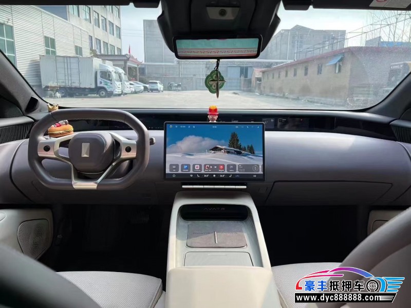 24年阿维塔12轿车抵押车出售