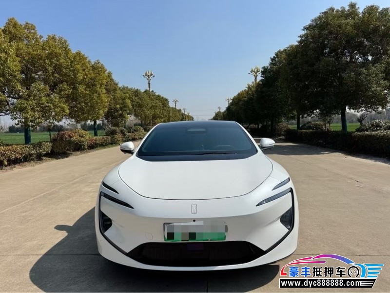 25年阿维塔12轿车抵押车出售