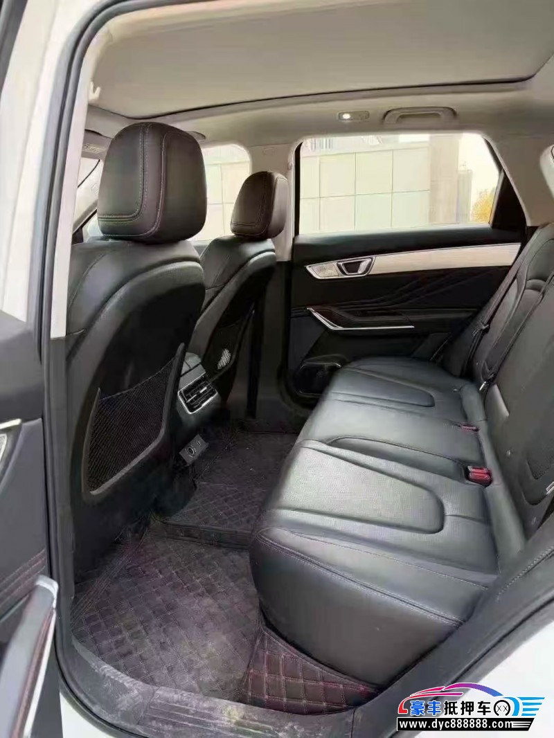 24年奔腾T99轿车抵押车出售