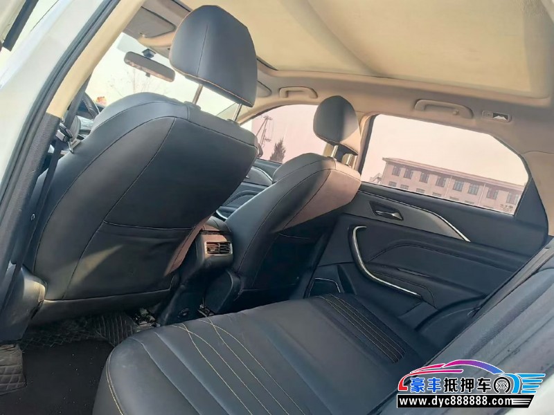 22年奔腾T77轿车抵押车出售