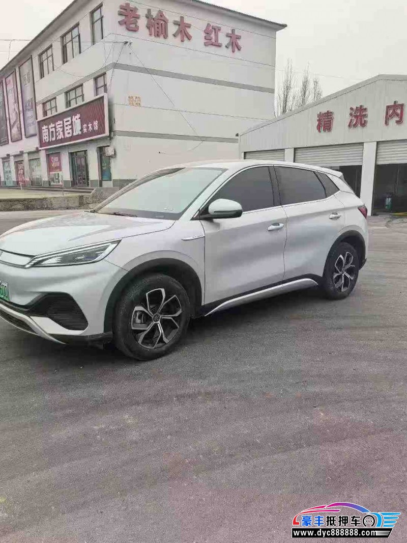 25年比亚迪元轿车抵押车出售