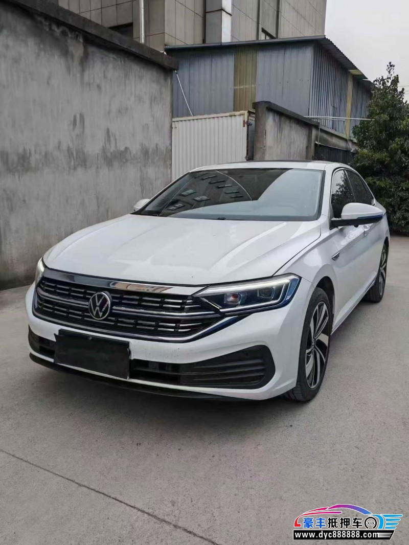 25年大众速腾轿车抵押车出售