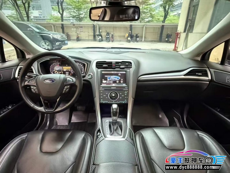 15年福特蒙迪欧轿车抵押车出售