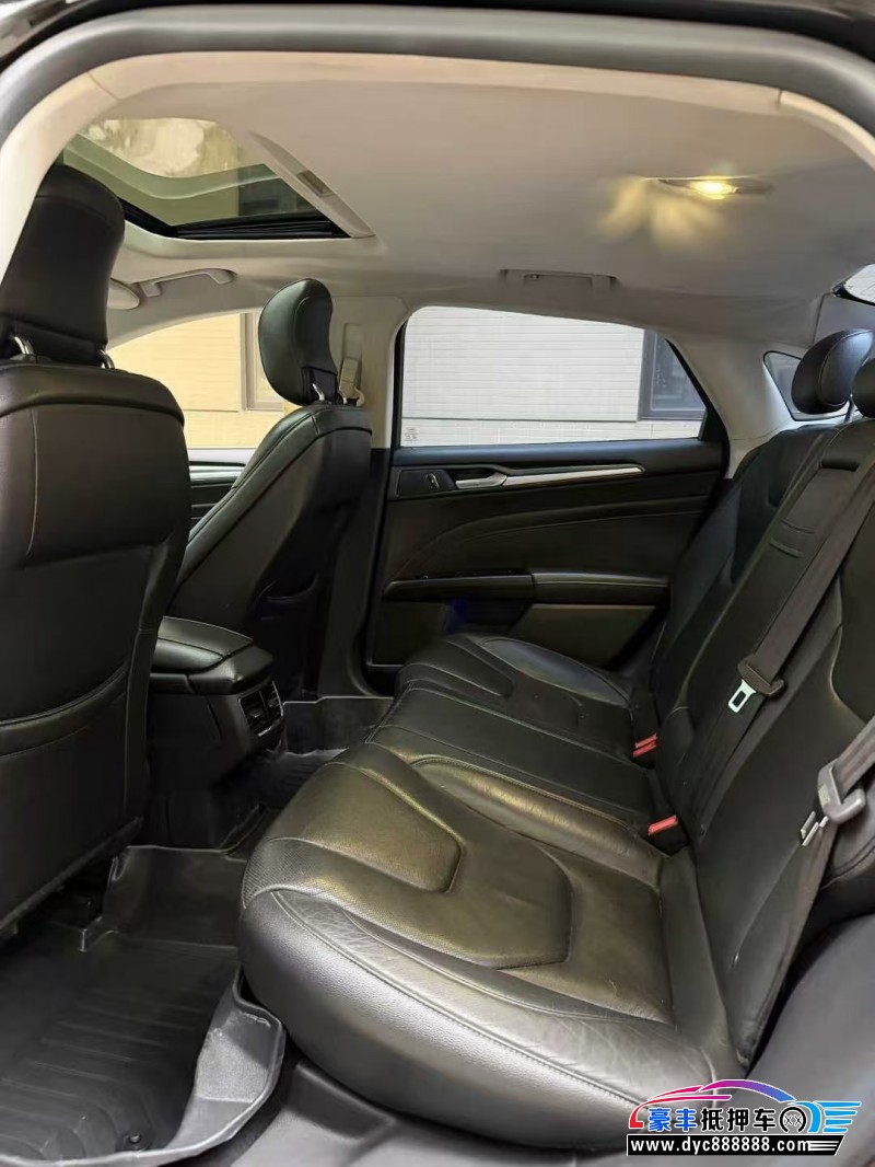 15年福特蒙迪欧轿车抵押车出售