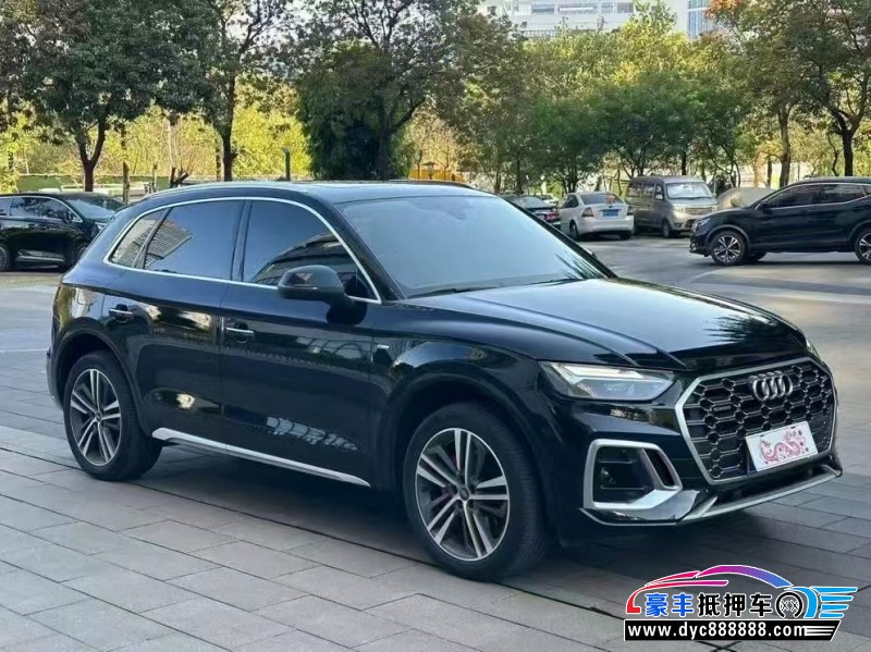 24年奥迪Q5轿车抵押车出售