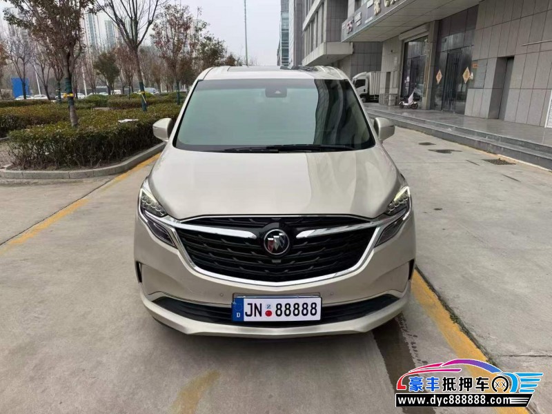 抵押车出售21年别克GL8轿车