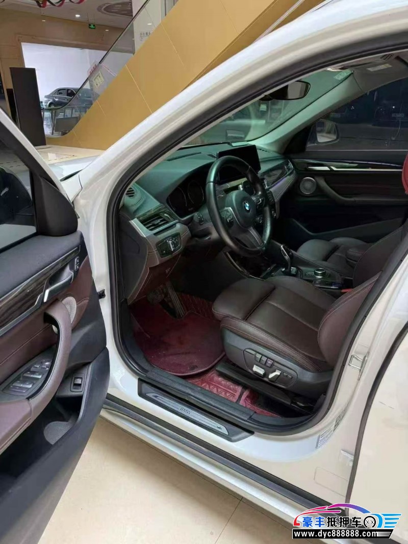 22年宝马X1轿车抵押车出售