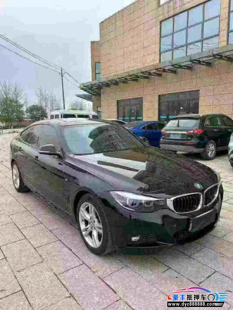 20年宝马3系轿车抵押车出售