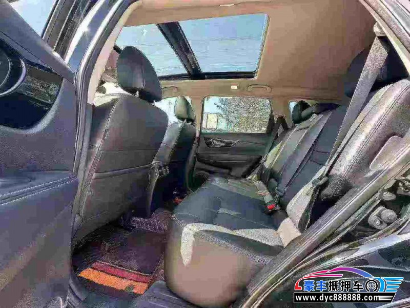 23年日产奇骏轿车抵押车出售