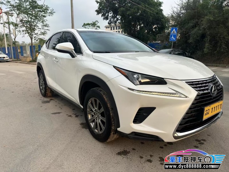 18年雷克萨斯NX轿车抵押车出售