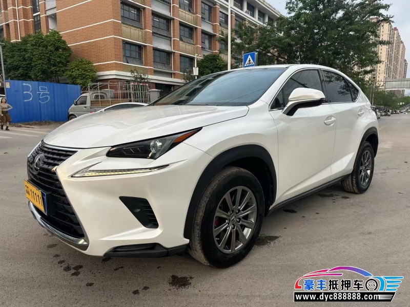 18年雷克萨斯NX轿车抵押车出售