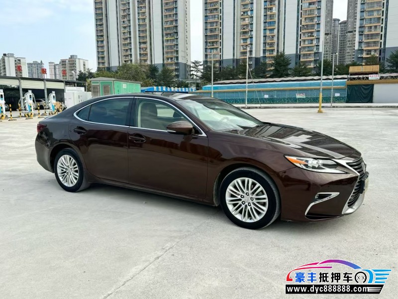 17年雷克萨斯ES轿车抵押车出售