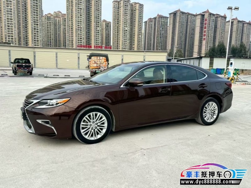 17年雷克萨斯ES轿车抵押车出售