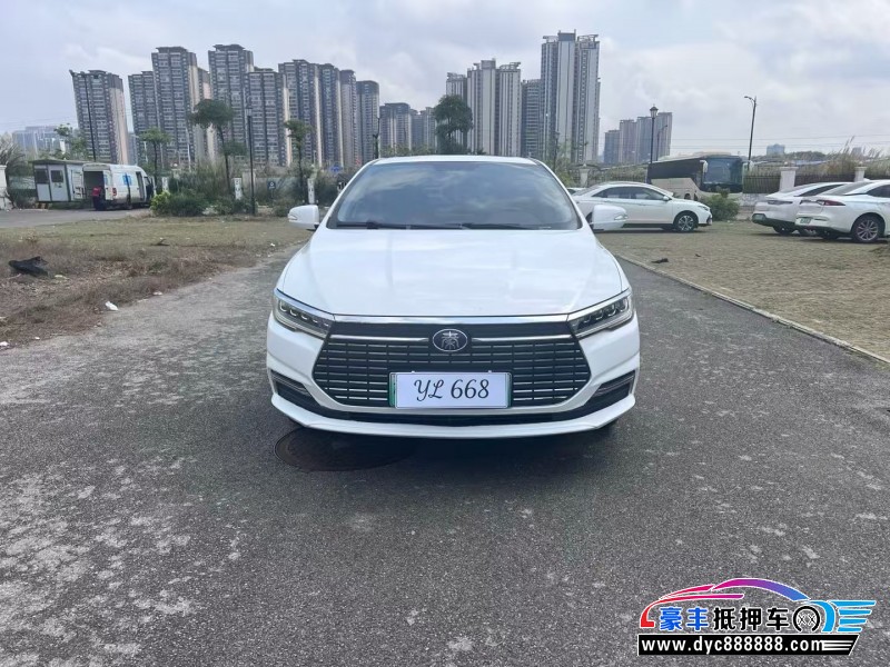 23年比亚迪秦轿车抵押车出售