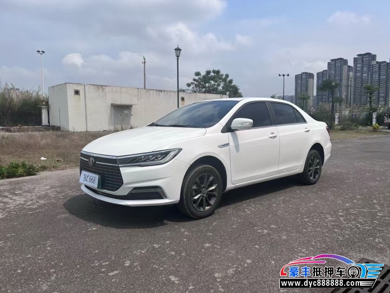 23年比亚迪秦轿车抵押车出售