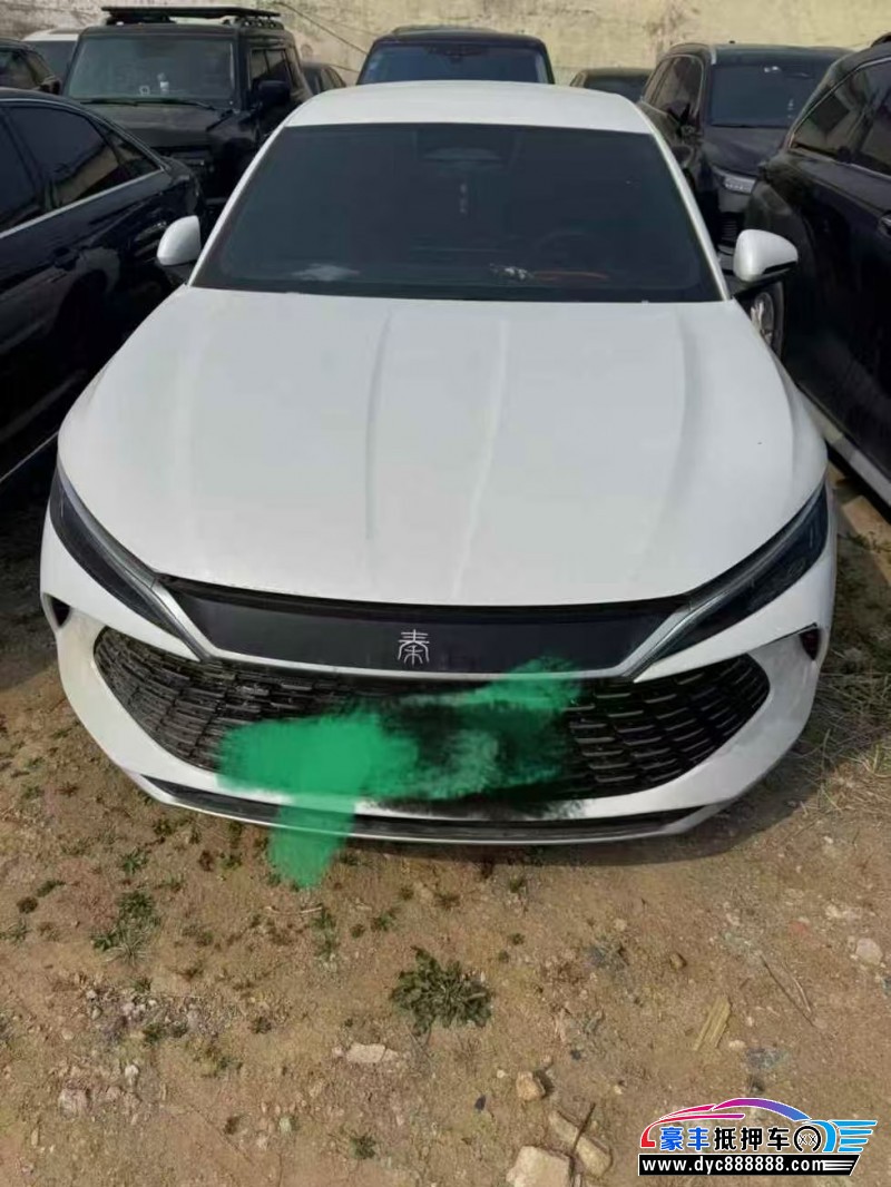 25年比亚迪秦轿车抵押车出售