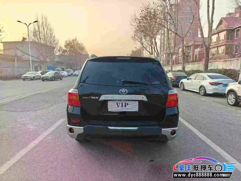 12年丰田汉兰达轿车抵押车出售