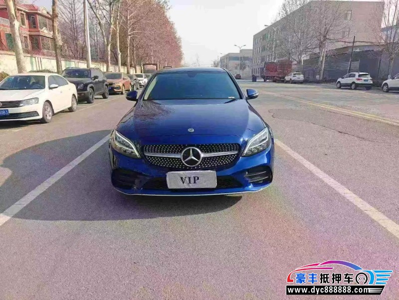 21年奔驰C轿车抵押车出售