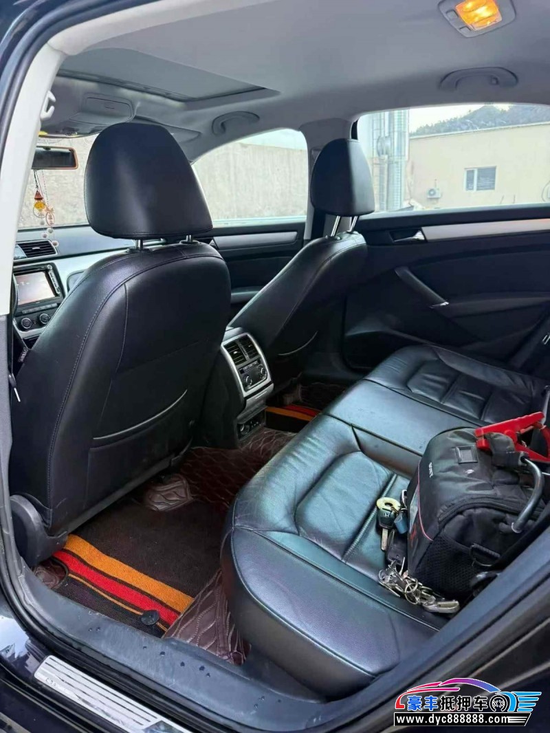 16年大众帕萨特轿车抵押车出售