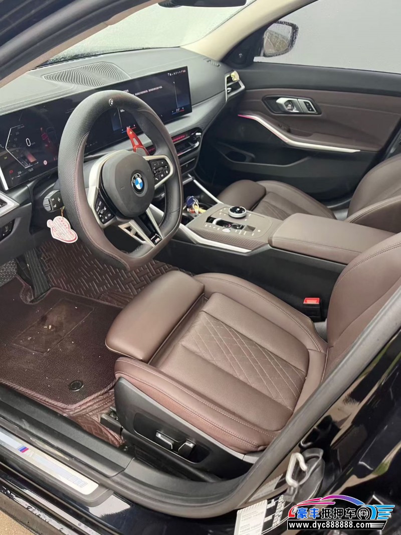 24年宝马3系轿车抵押车出售